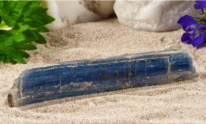 Can Kyanite go in the water?