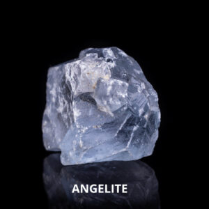 Can Angelite go in the water?