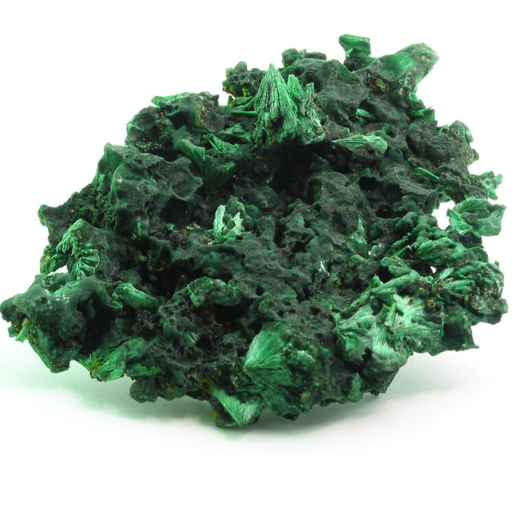 Malachite Benefits for Health and Beauty