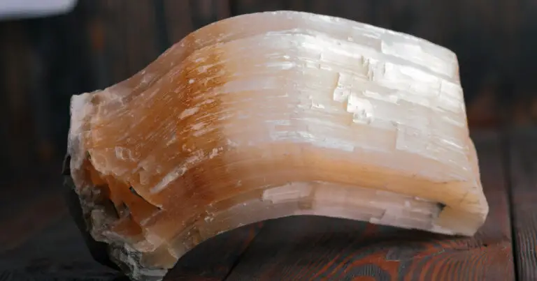 What Does Selenite Do