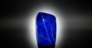 charge Lapis lazuli in the moonlight