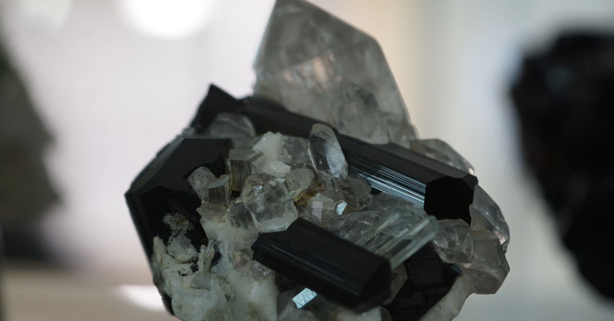 Black Tourmaline Meaning, Uses, And Benefits