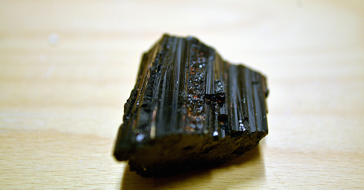 7 Incredible Healing Properties of Black Tourmaline