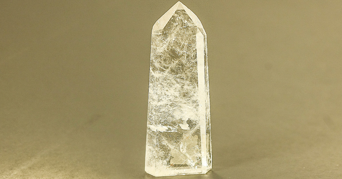 4 Fascinating Healing Properties of Clear Quartz
