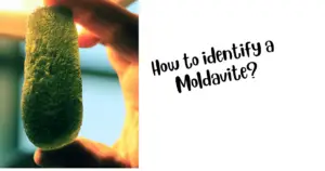 How to identify a Moldavite