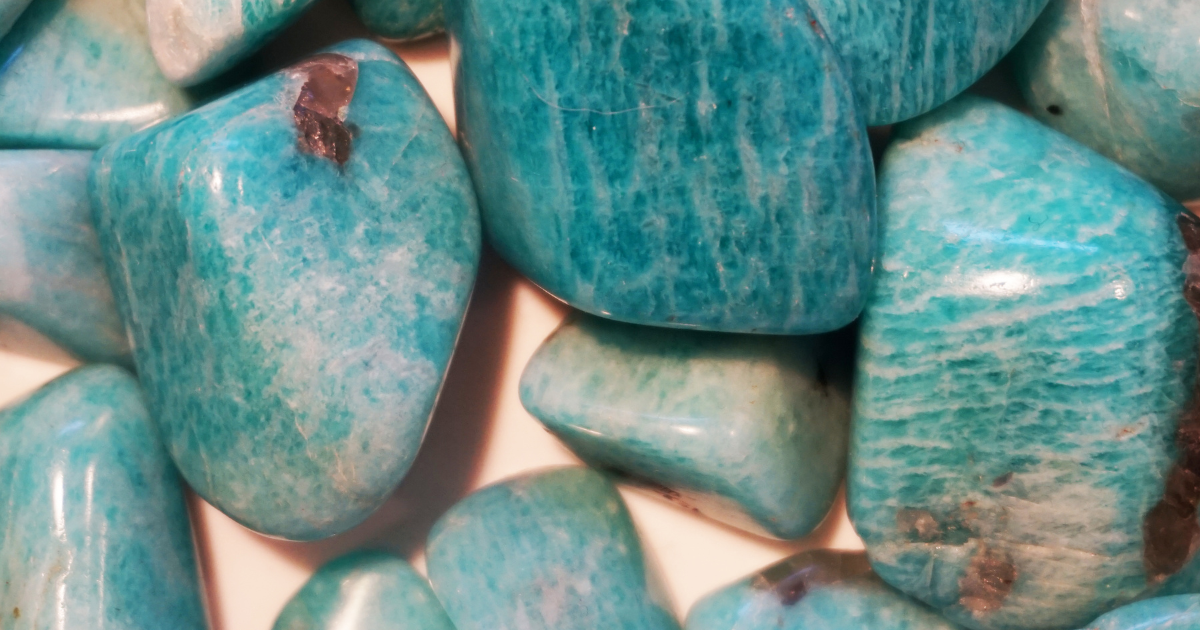 15 Best Uses of Amazonite: Benefits and Meaning