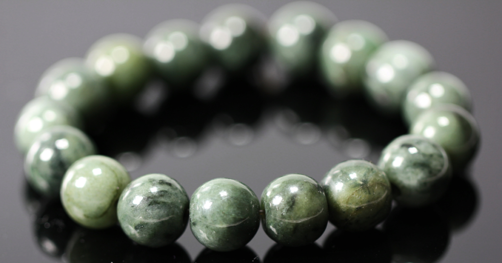 Jadeite Meaning: Healing Properties, Benefits and Uses
