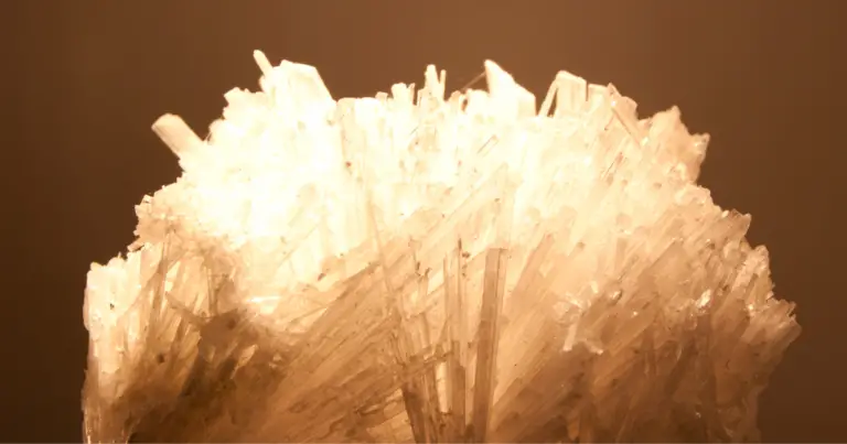 Scolecite Meaning: Healing Properties, Benefits and Uses