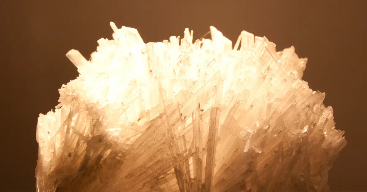 Scolecite Meaning: Healing Properties, Benefits and Uses