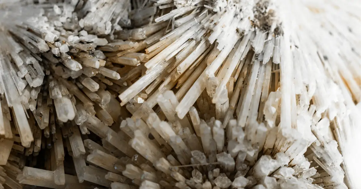 Scolecite Meaning, Healing Properties,uses