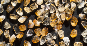 Shapes and sizes of Yellow Quartz