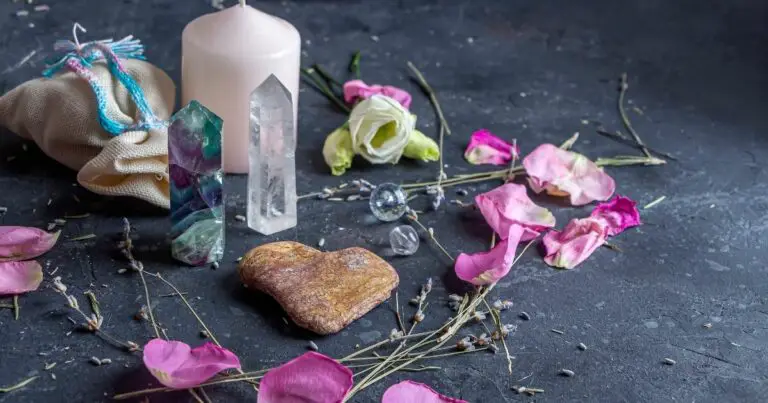 How to utilize Blue Fluorite for Love ?