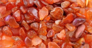 Carnelian crystals for emotional helaing 