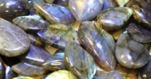 Labradorite crystals for emotional healing