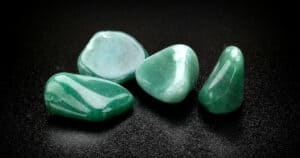 What are the healing properties of Green opal?