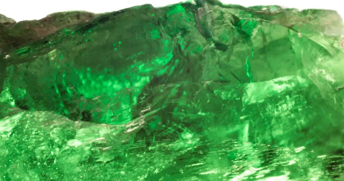 Diopside: Meaning, Healing Properties & Uses of This Powerful Crystal