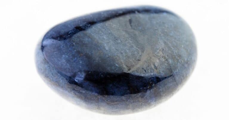 Dumortierite: Meaning, Healing Properties & Uses of This Powerful Crystal