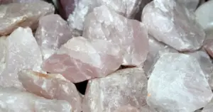 properties of quartz