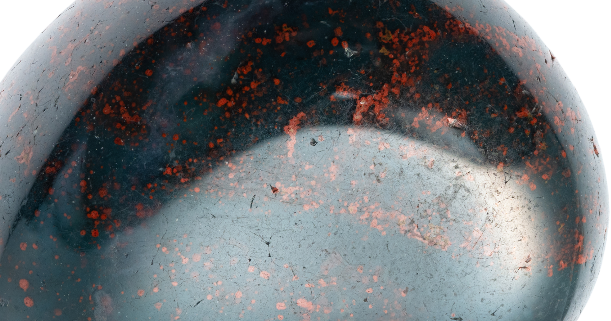 Dragon Bloodstone Meaning Healing Properties, Benefits and Uses