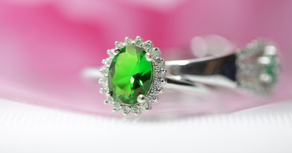 Tsavorite Meaning Healing Properties, Benefits and Uses