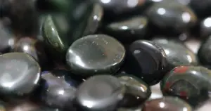 What Are The Dragon Blood Stone Benefits Spirituality? 