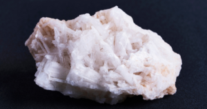 Meaning of Natrolite