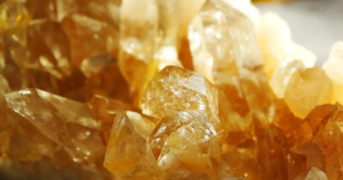 Yellow Quartz Meaning: Healing Properties, Benefits and Uses